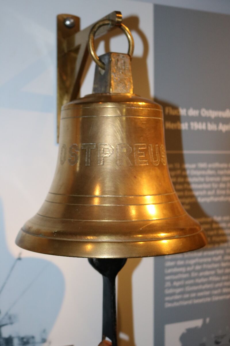Schiffsglocke des Eisbrechers „Ostpreussen“ in der Dauerausstellung des Ostpreußischen Landesmuseums © Ostpreußisches Landesmuseum.
